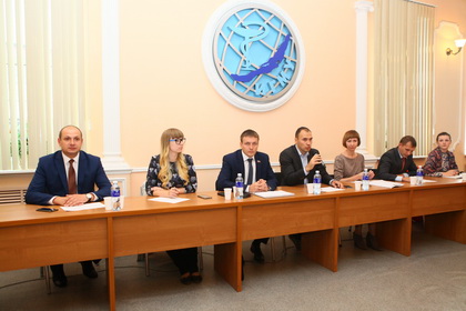 Кадровую политику в медицине обсудили депутаты молодежного парламента и студенты ИГМУ